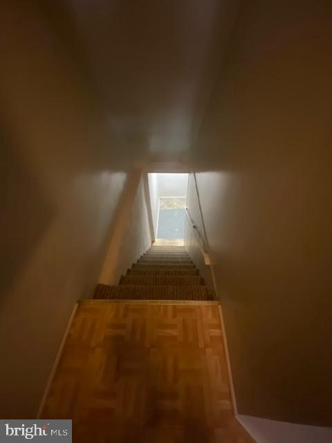 MAYFAIR - Residential