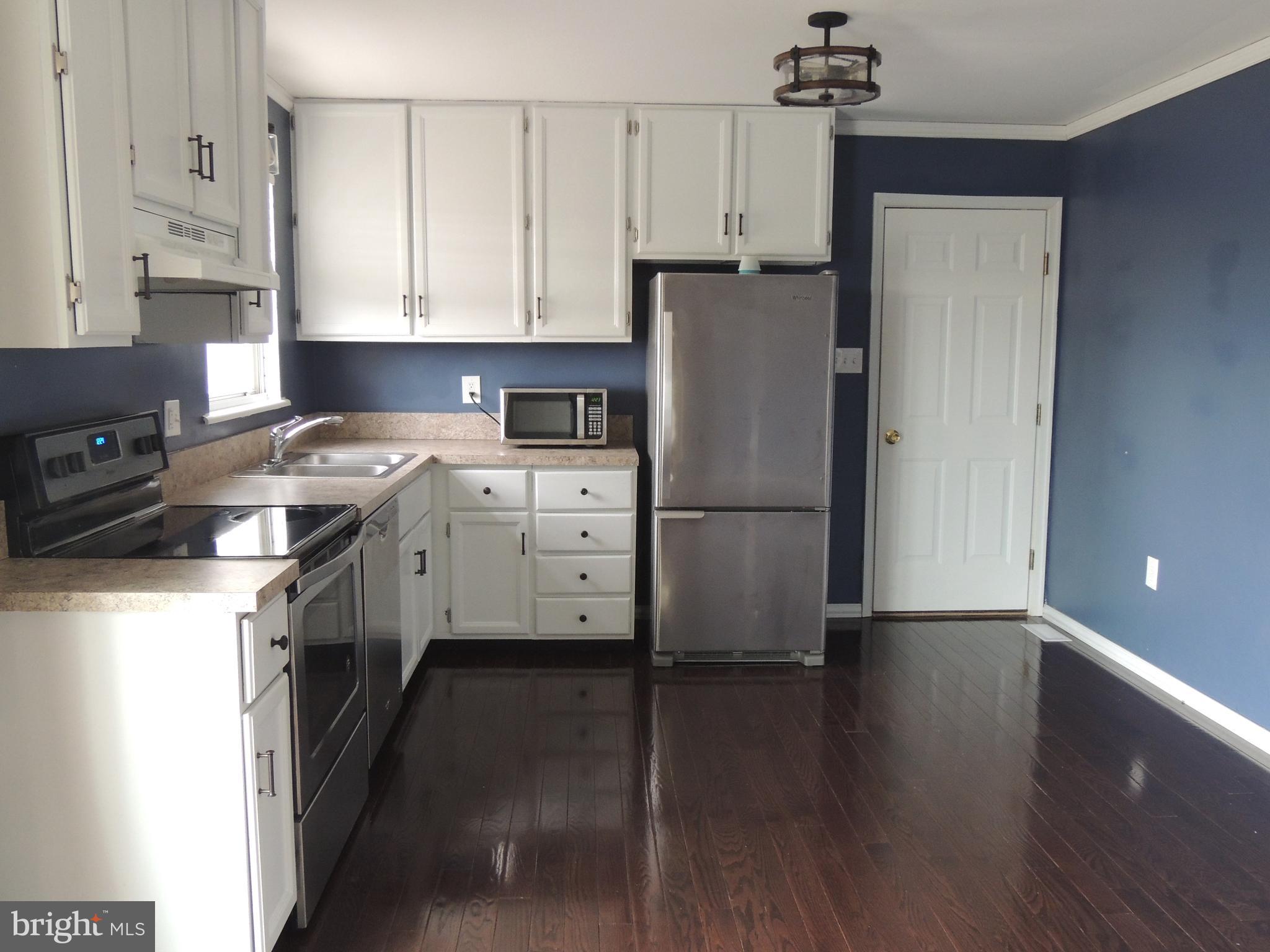 PATRICK HENRY ESTATES - Residential