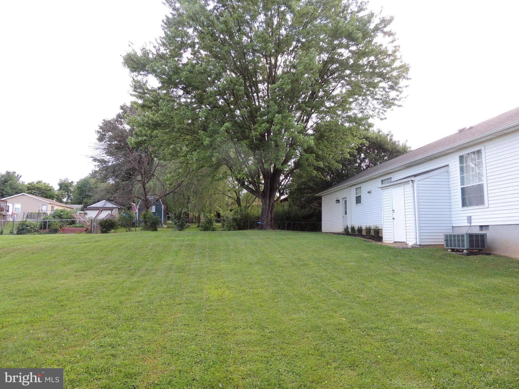 PATRICK HENRY ESTATES - Residential