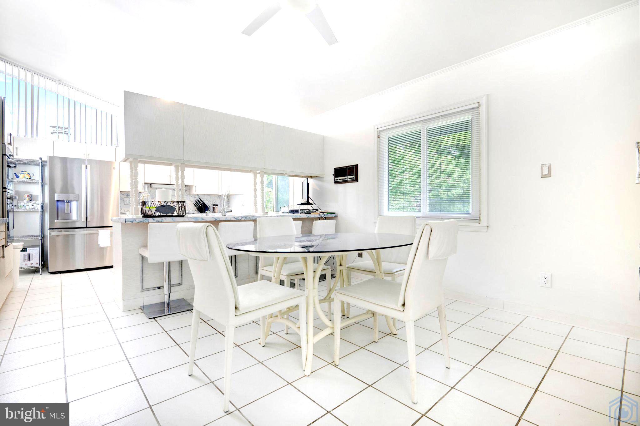 ARUNDEL ON THE BAY - Residential Lease