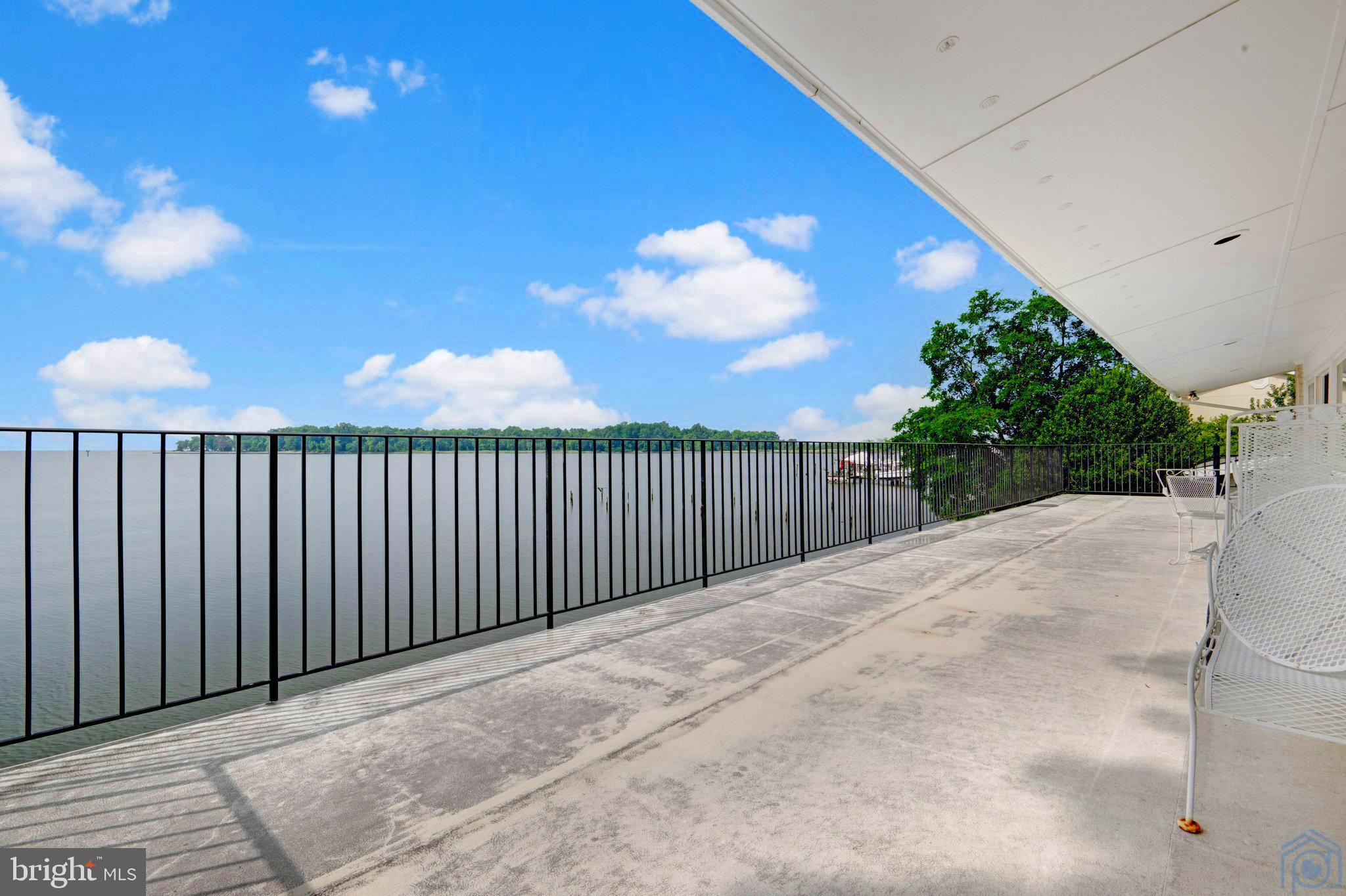 ARUNDEL ON THE BAY - Residential Lease