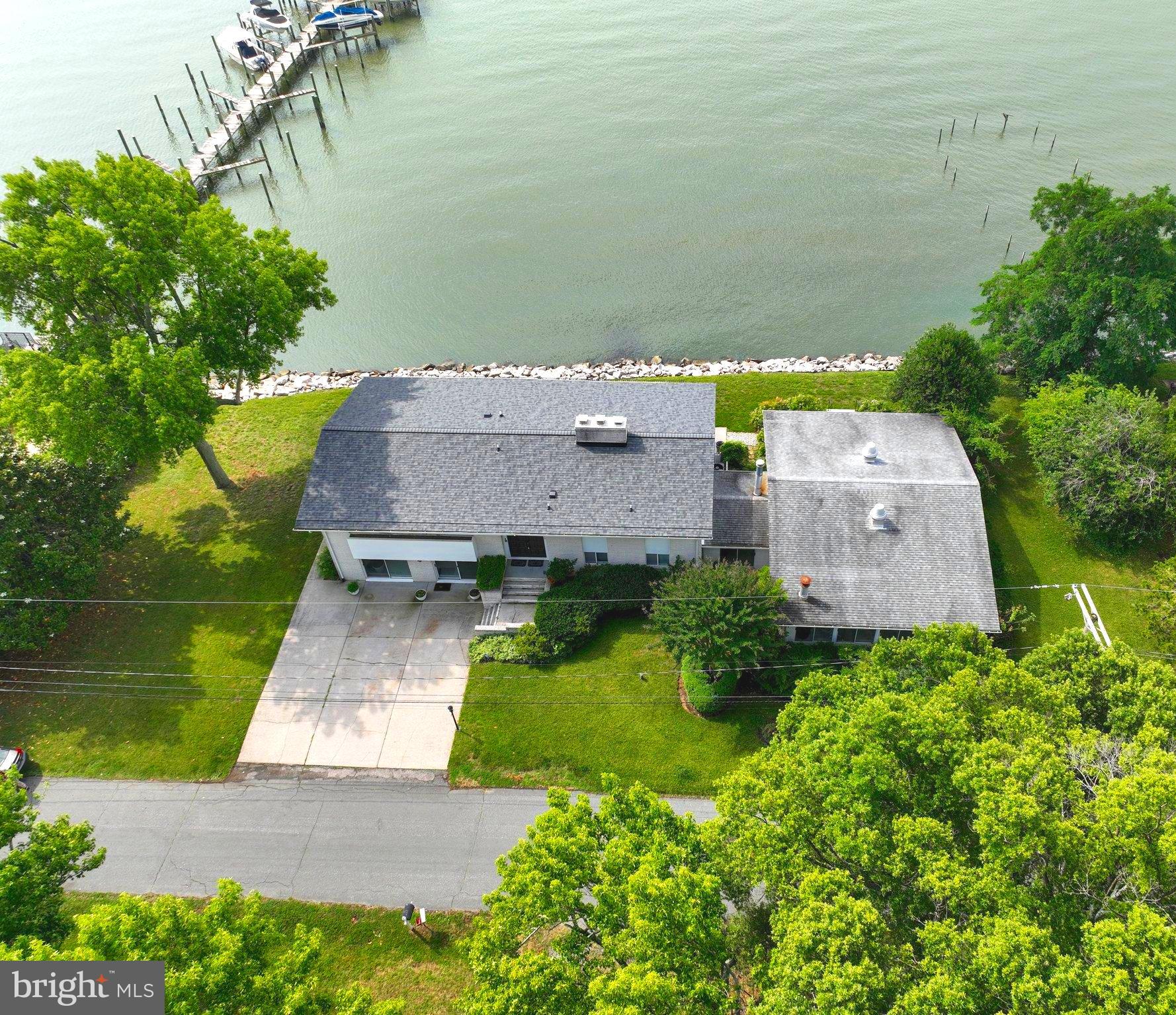 ARUNDEL ON THE BAY - Residential Lease