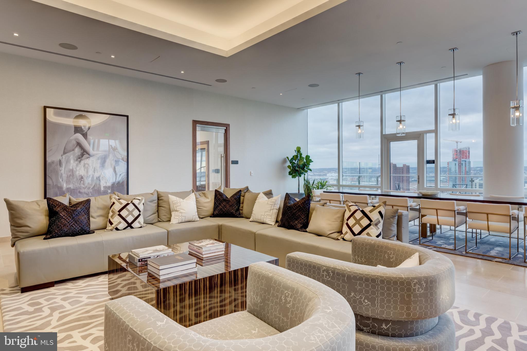 HARBOR EAST - Residential