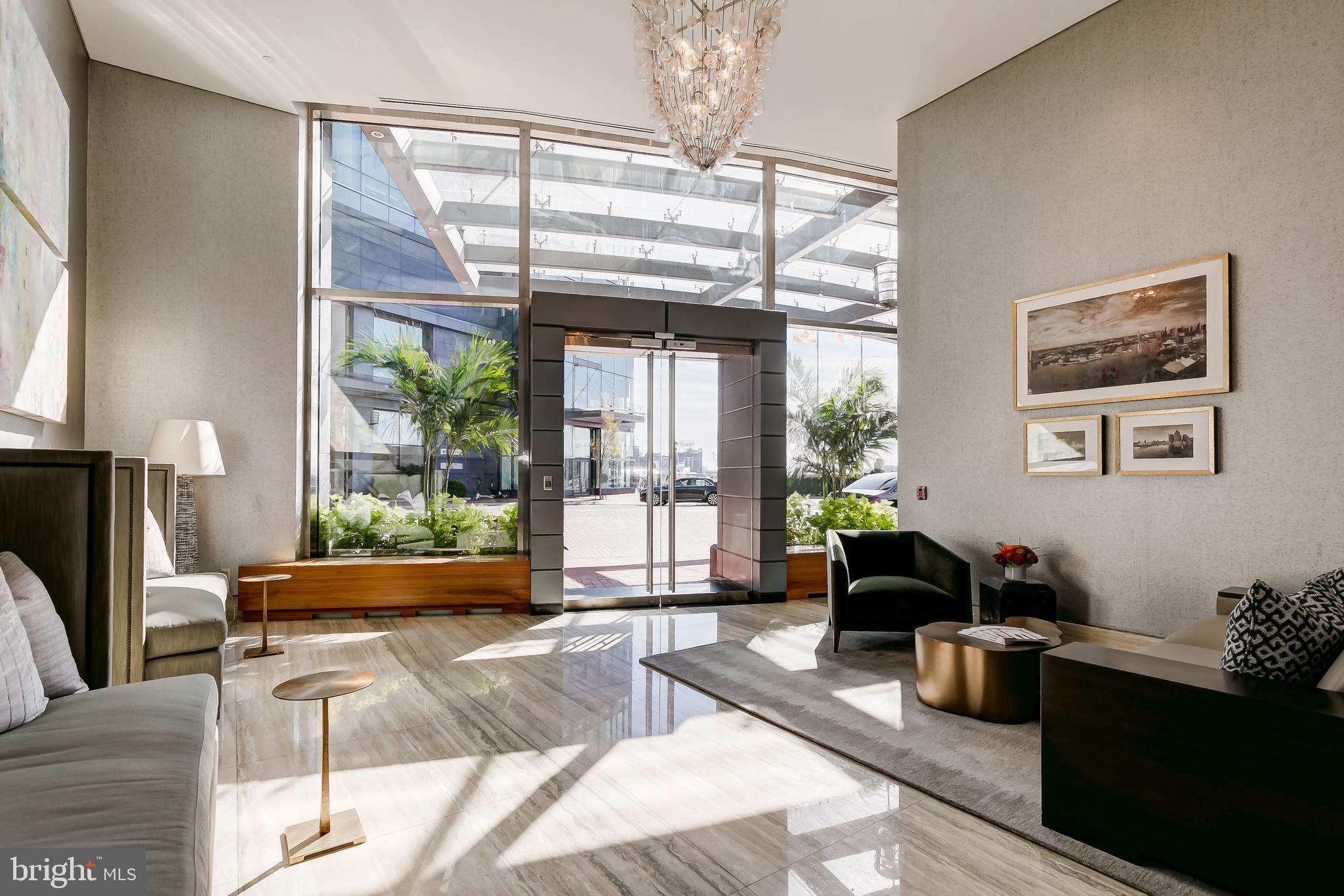 HARBOR EAST - Residential