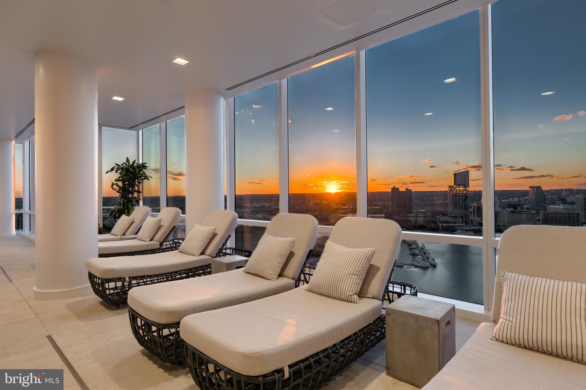 HARBOR EAST - Residential