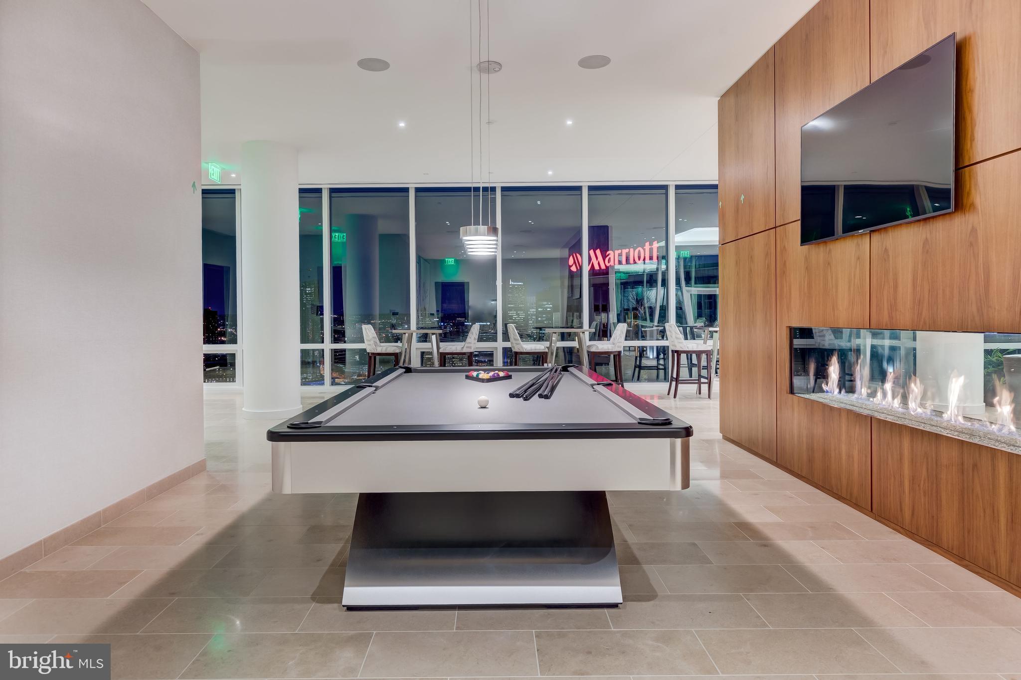 HARBOR EAST - Residential