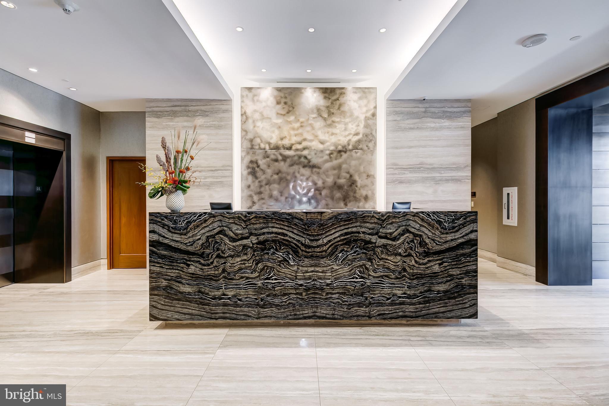 HARBOR EAST - Residential