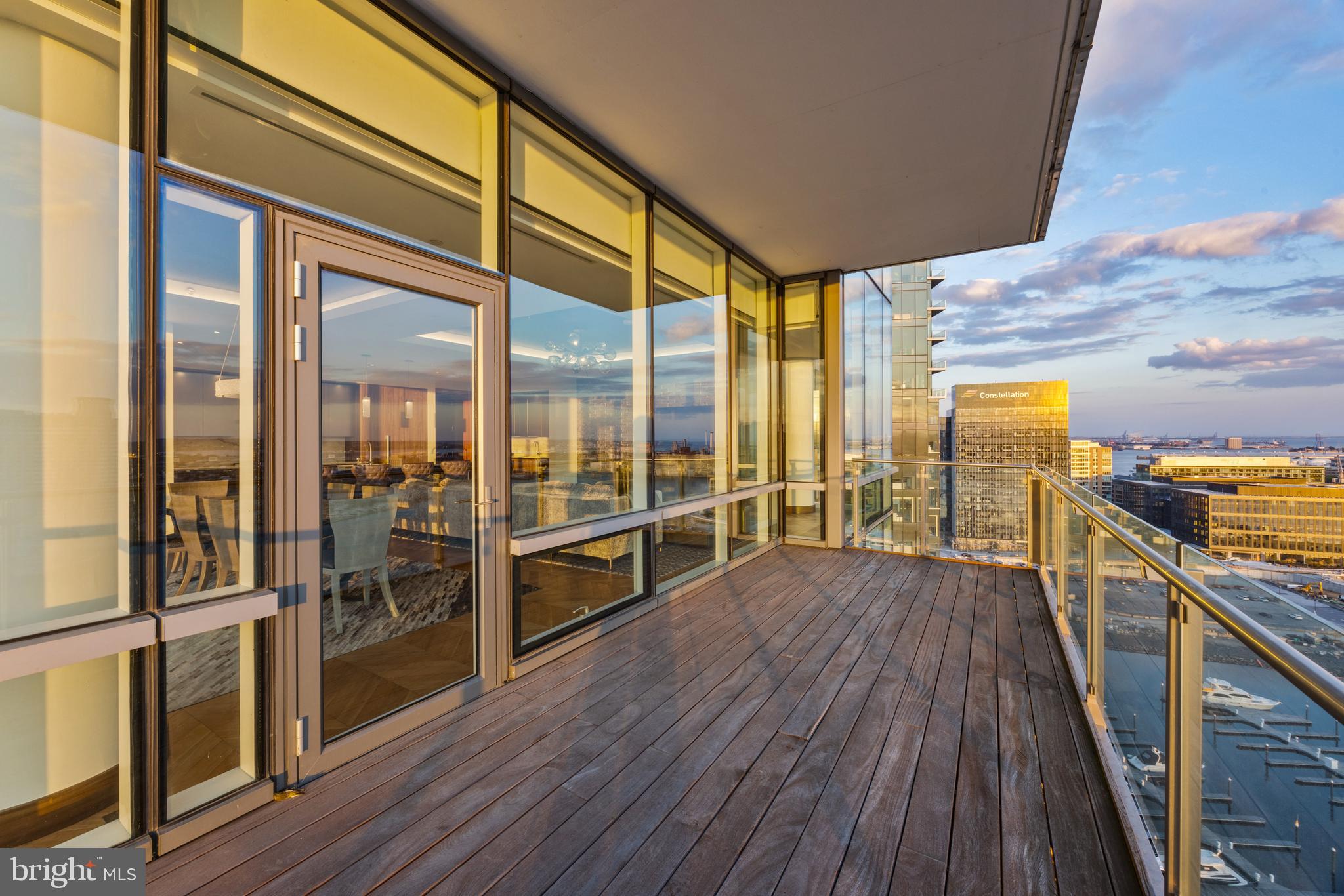 HARBOR EAST - Residential