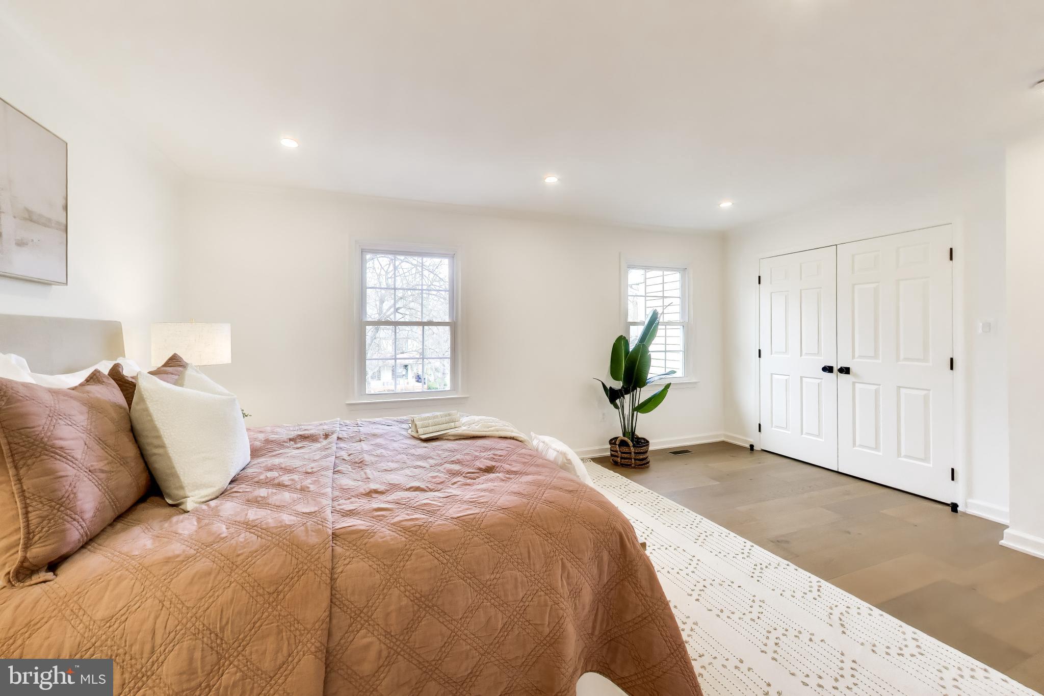 DUFIEF MILL BROOK - Residential