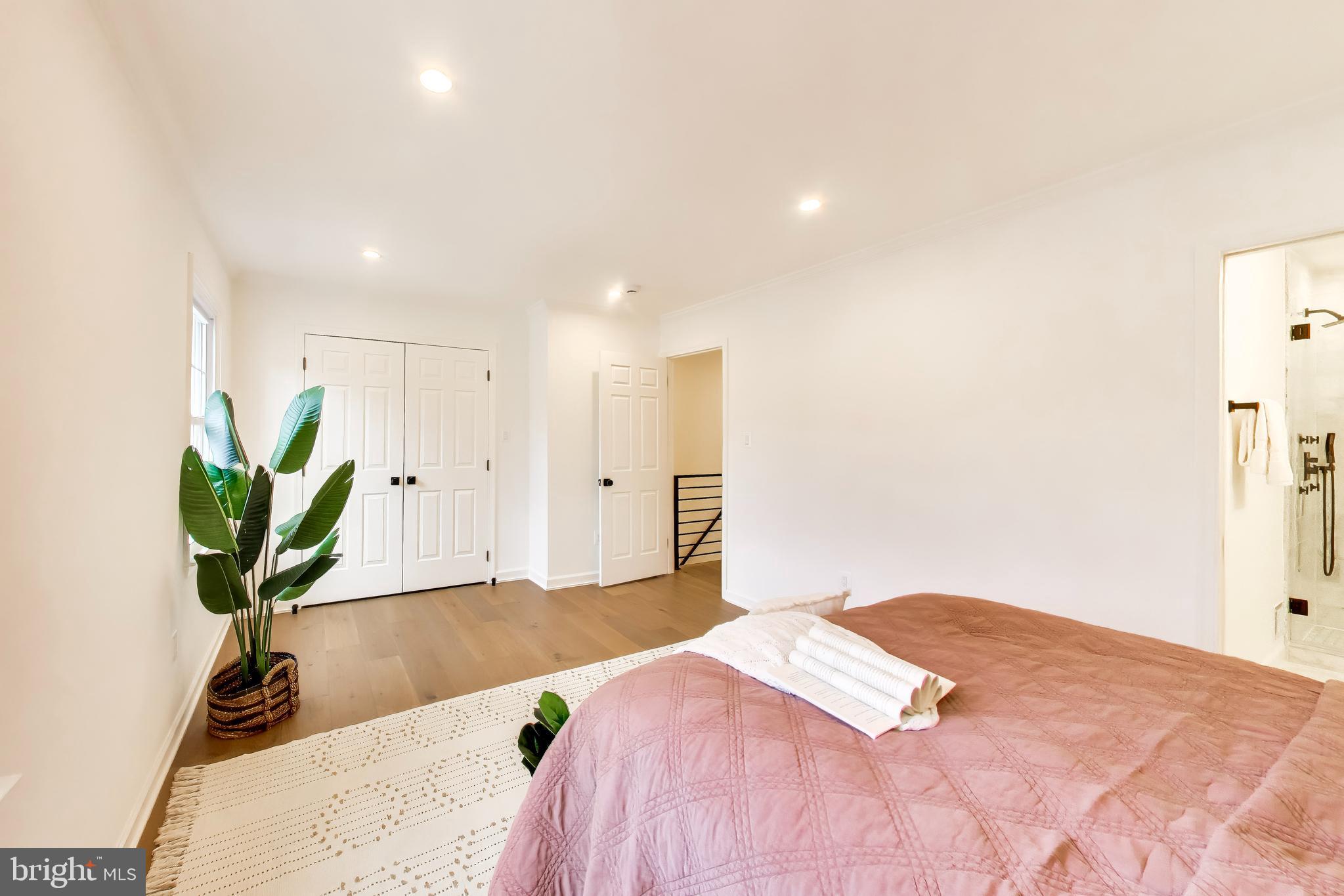 DUFIEF MILL BROOK - Residential