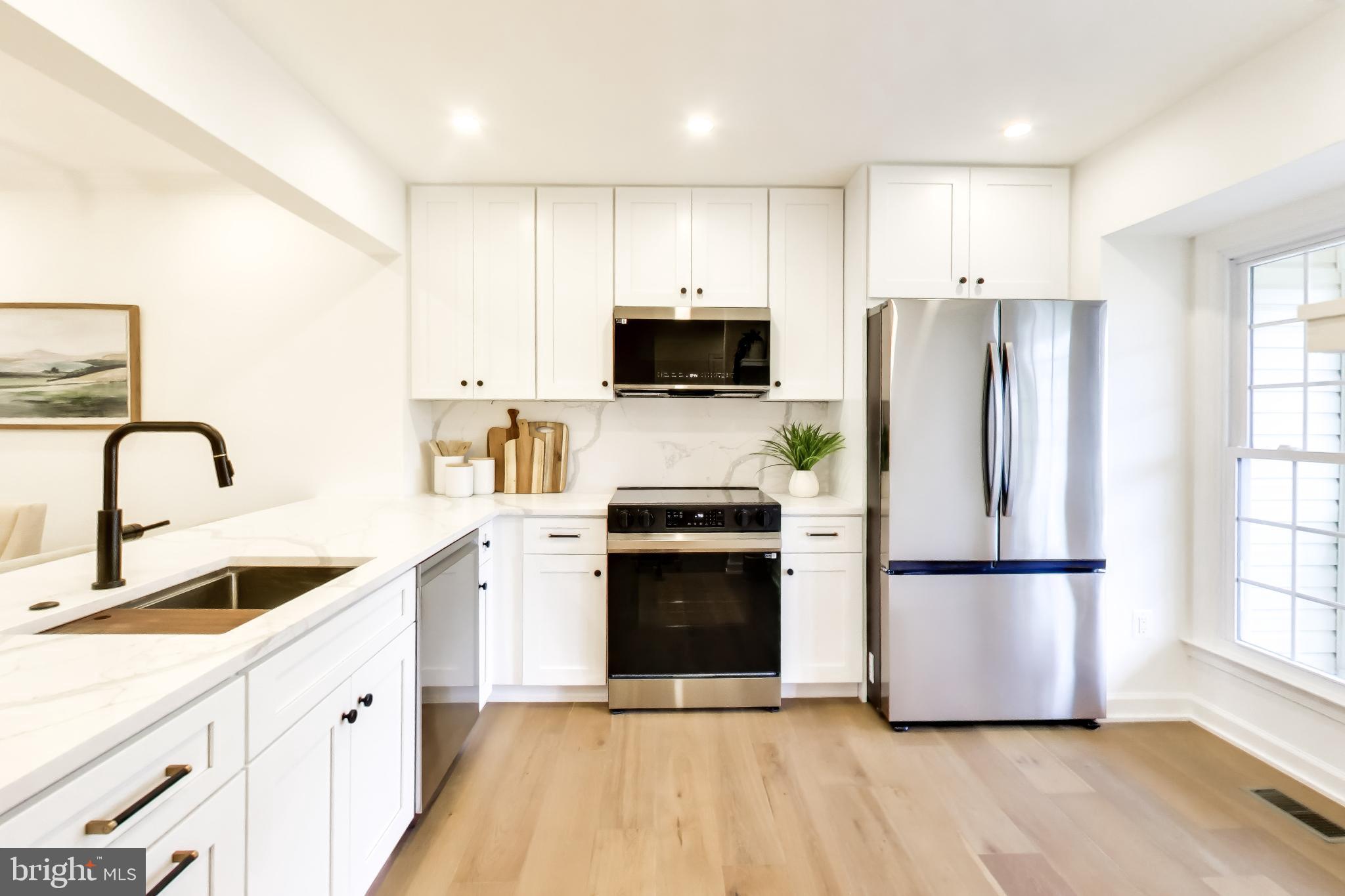 DUFIEF MILL BROOK - Residential