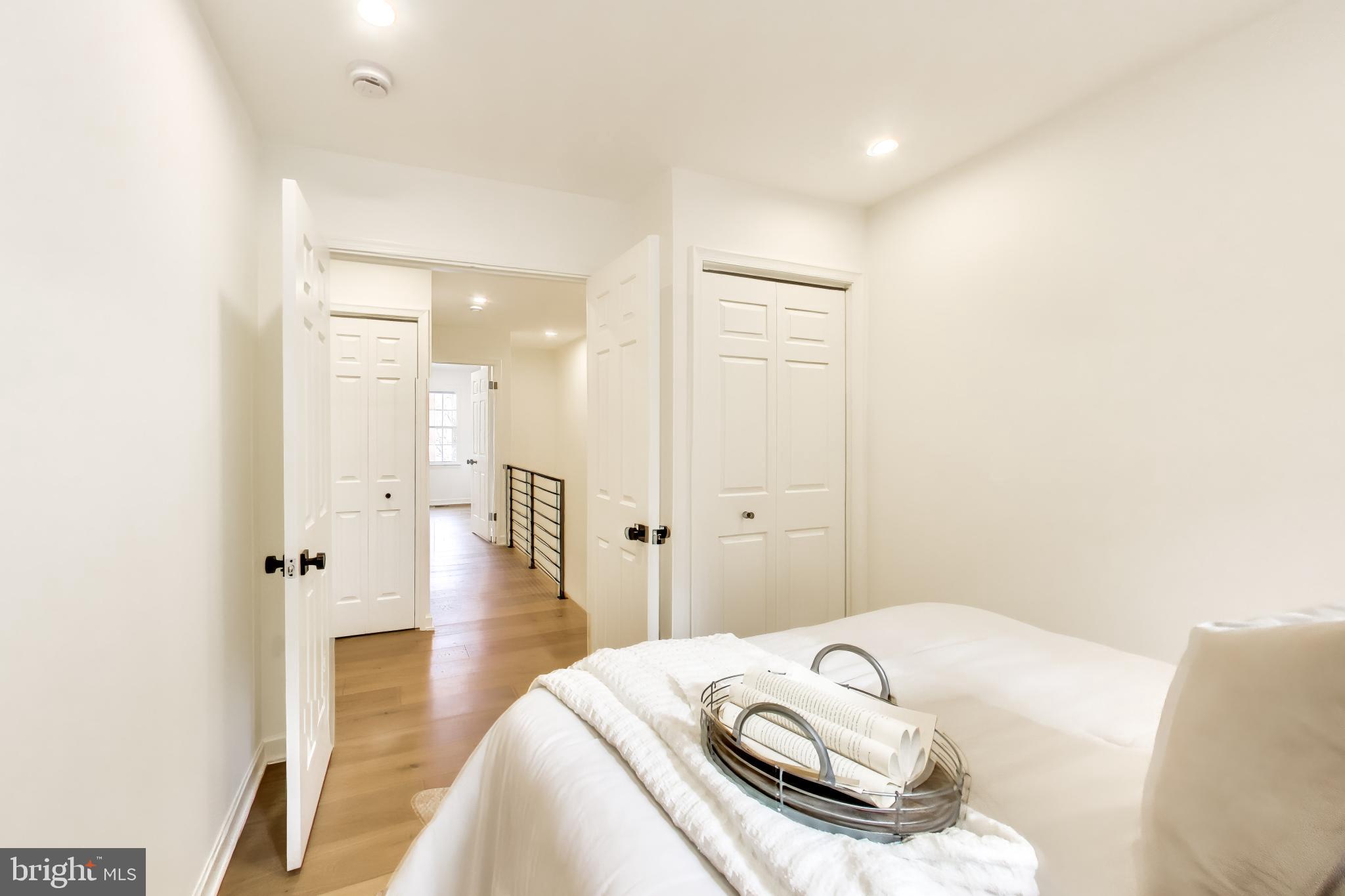 DUFIEF MILL BROOK - Residential