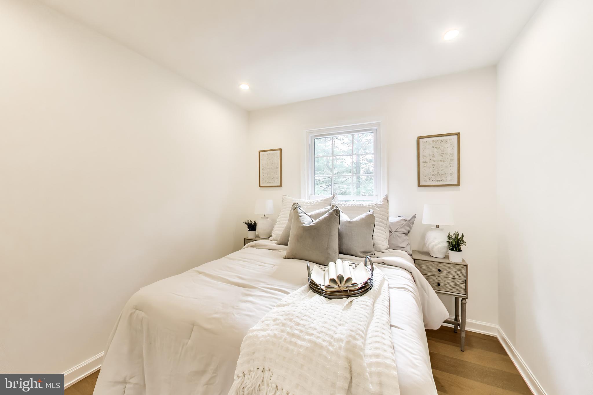 DUFIEF MILL BROOK - Residential