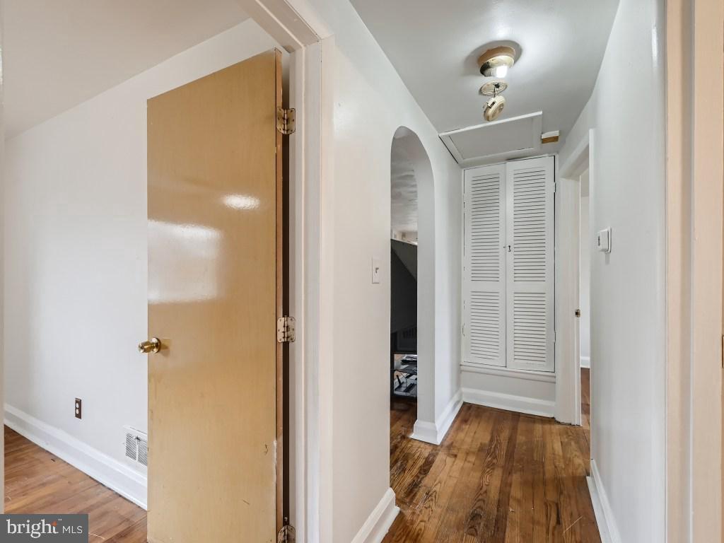 OAKLAND PARK - Residential