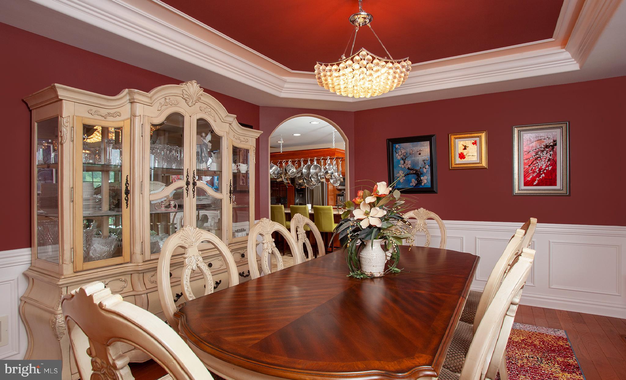 FOREST HILLS - Residential