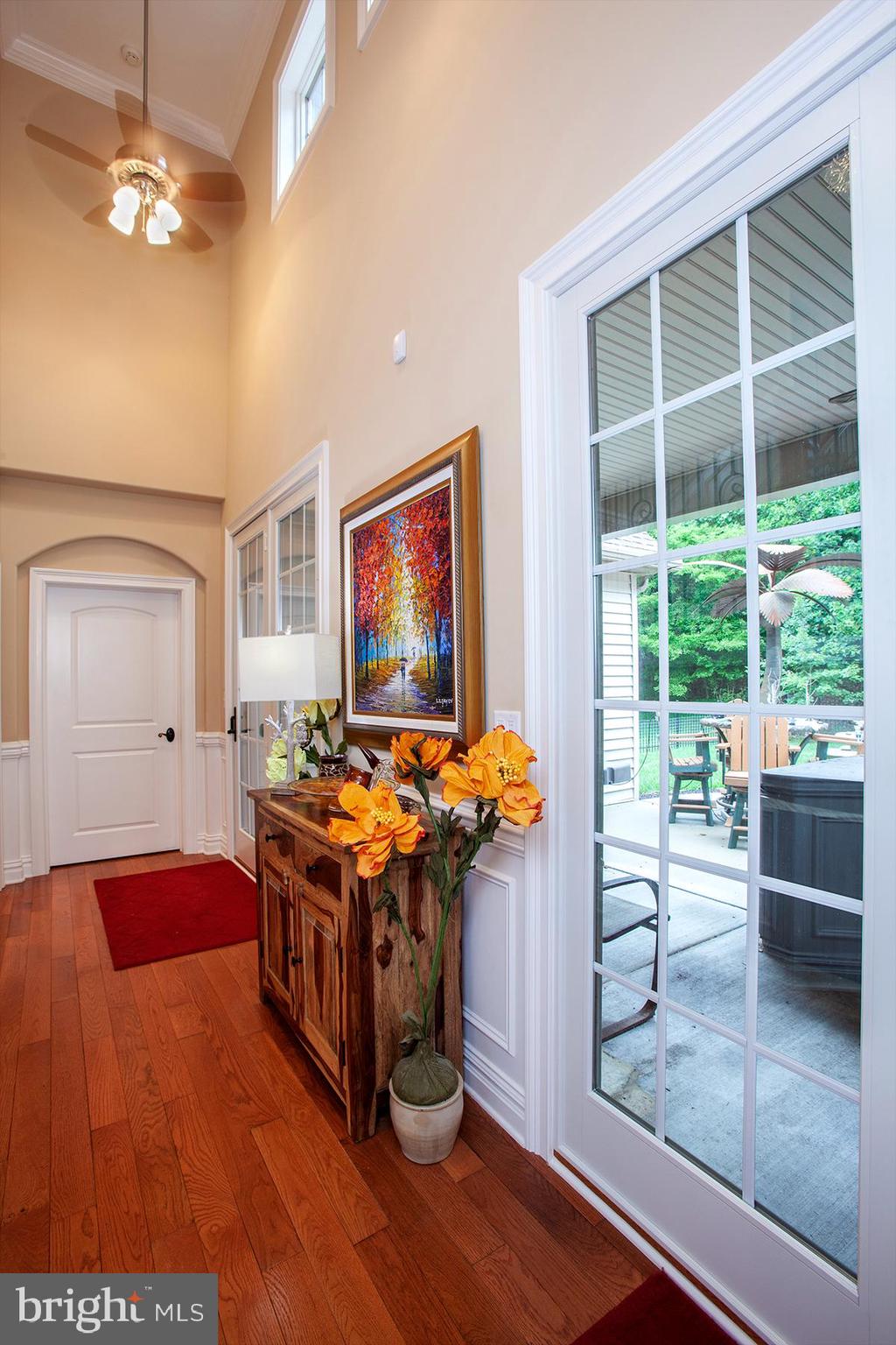 FOREST HILLS - Residential