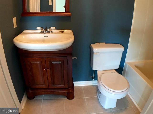 VILLAGE OF PHEASANT GLEN - Residential