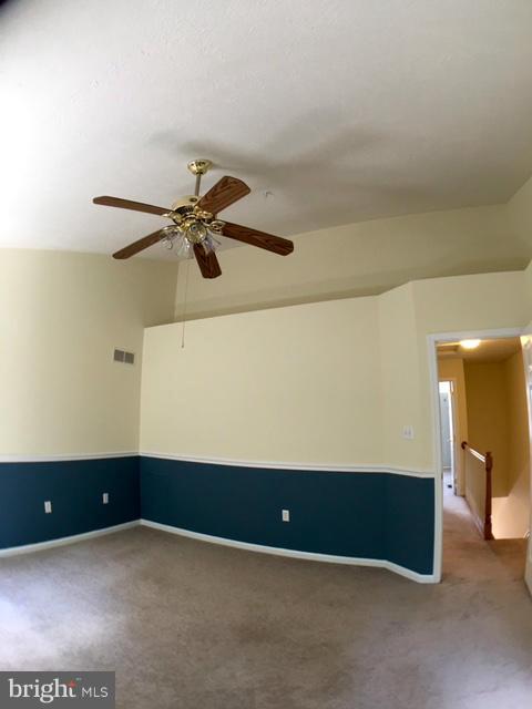 VILLAGE OF PHEASANT GLEN - Residential