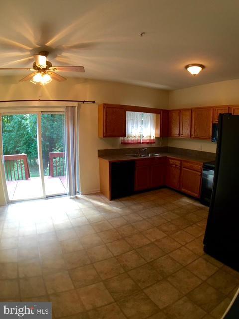 VILLAGE OF PHEASANT GLEN - Residential