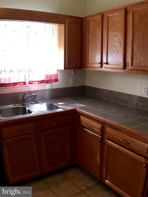 VILLAGE OF PHEASANT GLEN - Residential