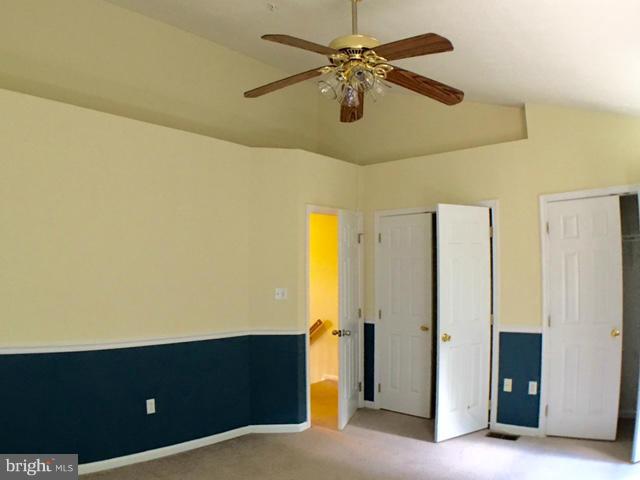 VILLAGE OF PHEASANT GLEN - Residential