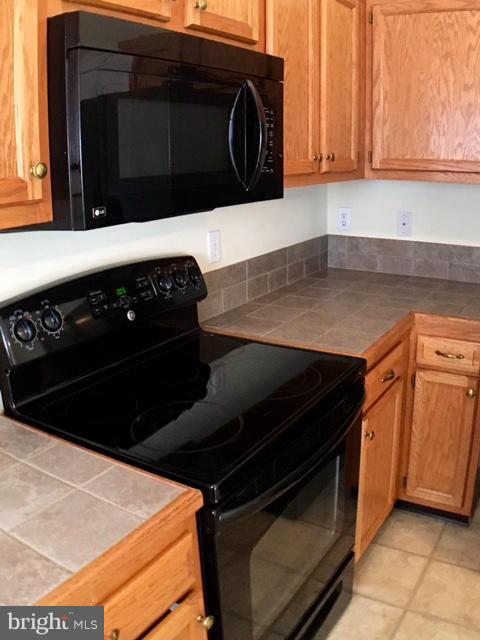 VILLAGE OF PHEASANT GLEN - Residential