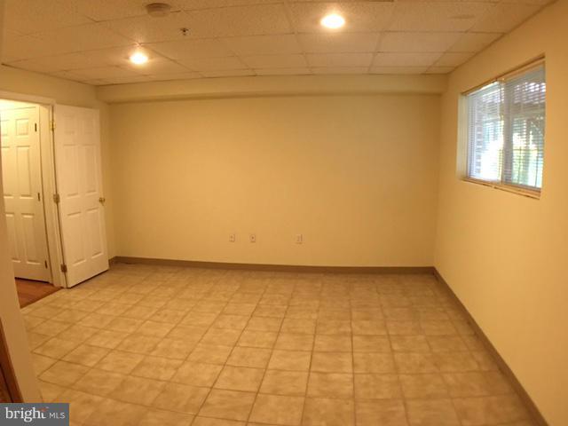 VILLAGE OF PHEASANT GLEN - Residential