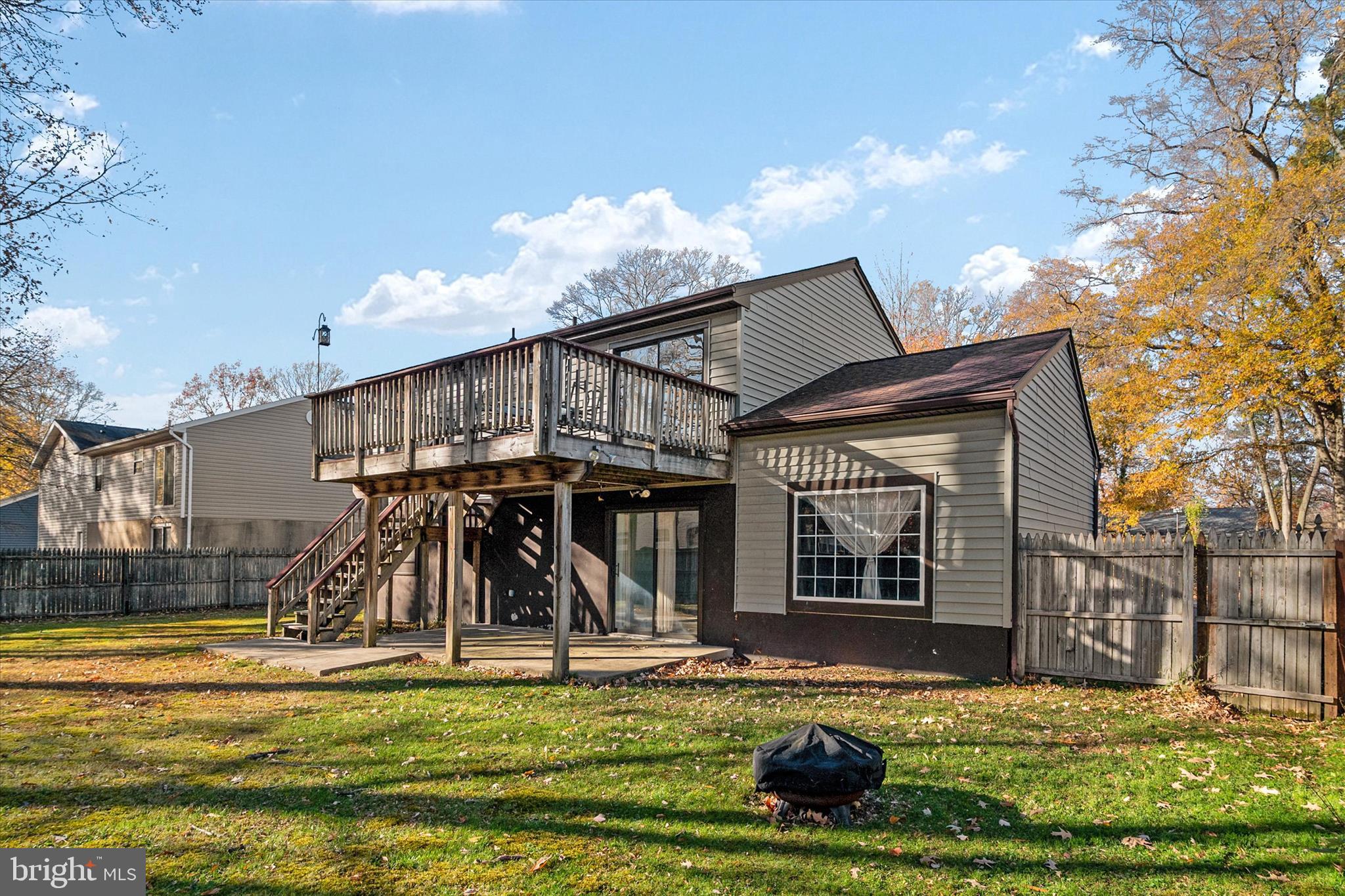FRANKLIN MANOR ON THE BAY - Residential