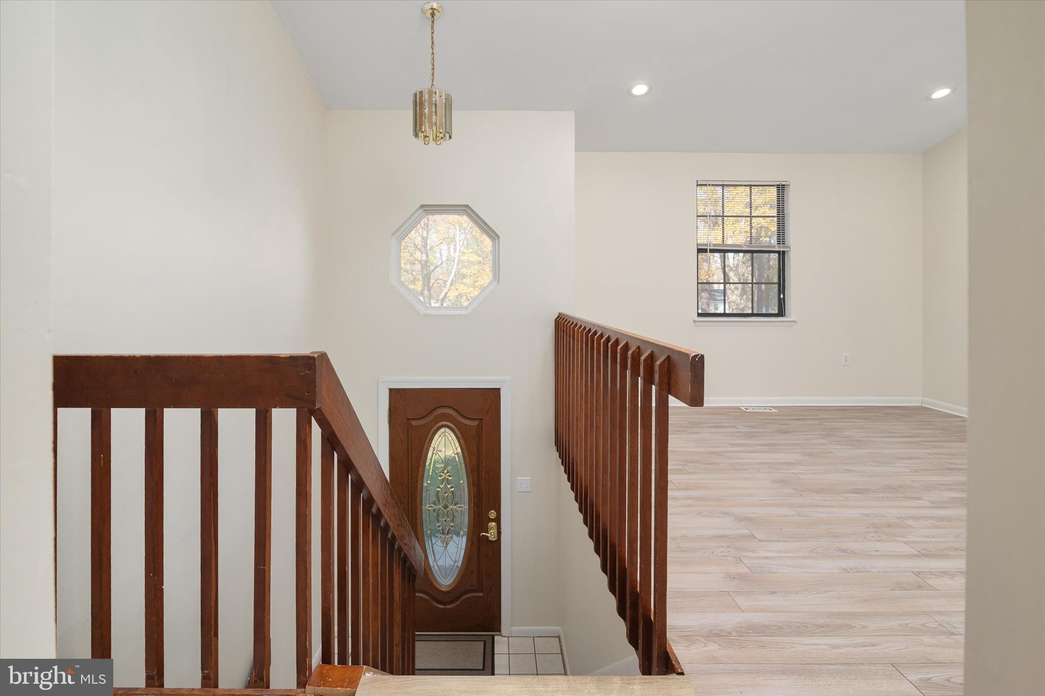 FRANKLIN MANOR ON THE BAY - Residential