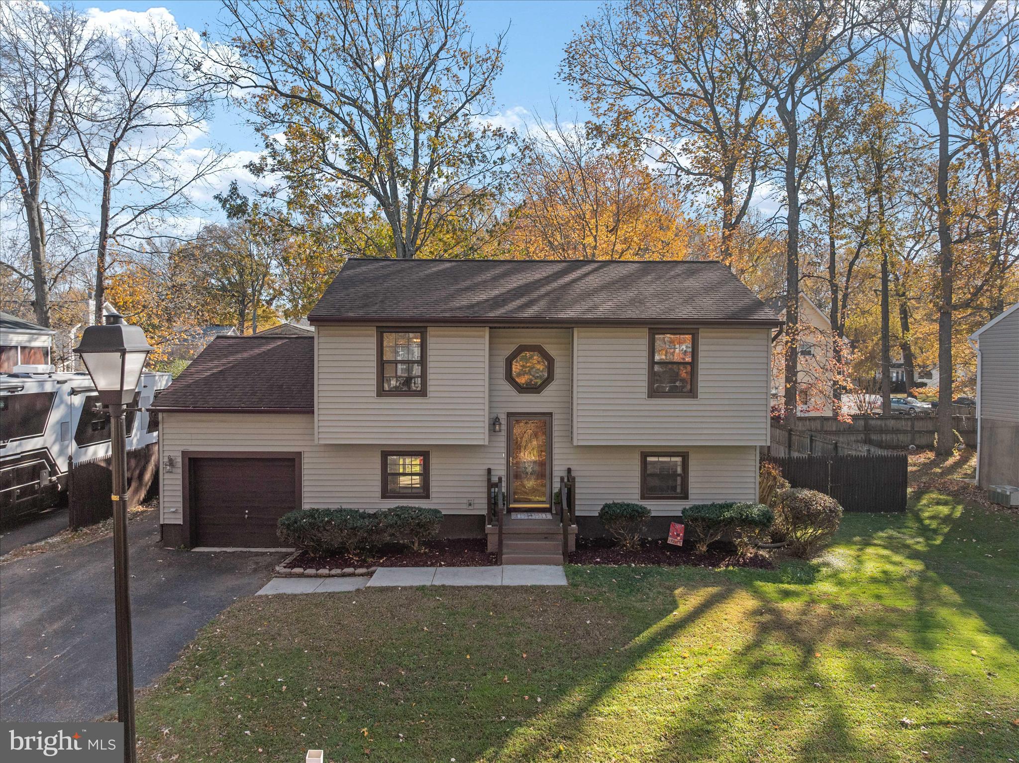 FRANKLIN MANOR ON THE BAY - Residential