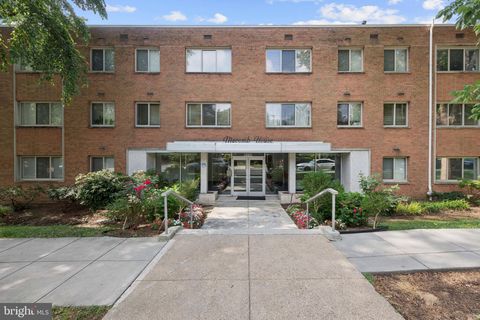 2710 MACOMB STREET NW 403 WASHINGTON DC 20008
