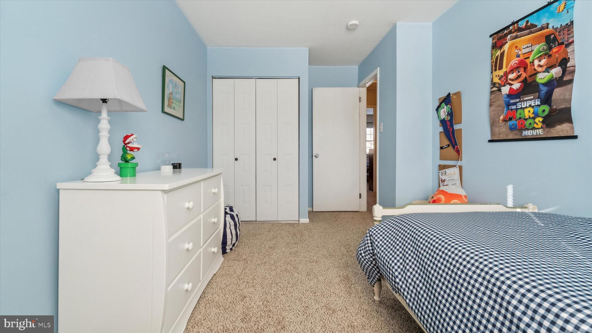 BEAVER RUN KNOLL - Residential