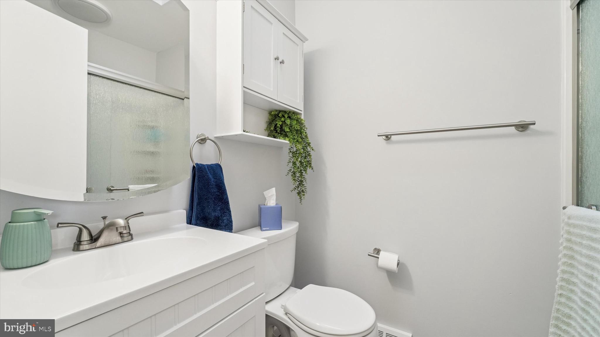 BEAVER RUN KNOLL - Residential