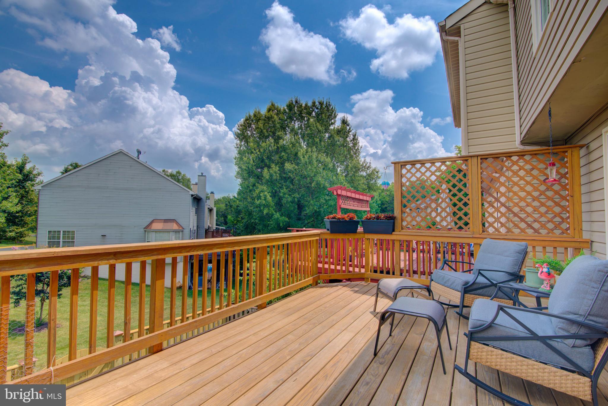 ASHBURN FARM - Residential