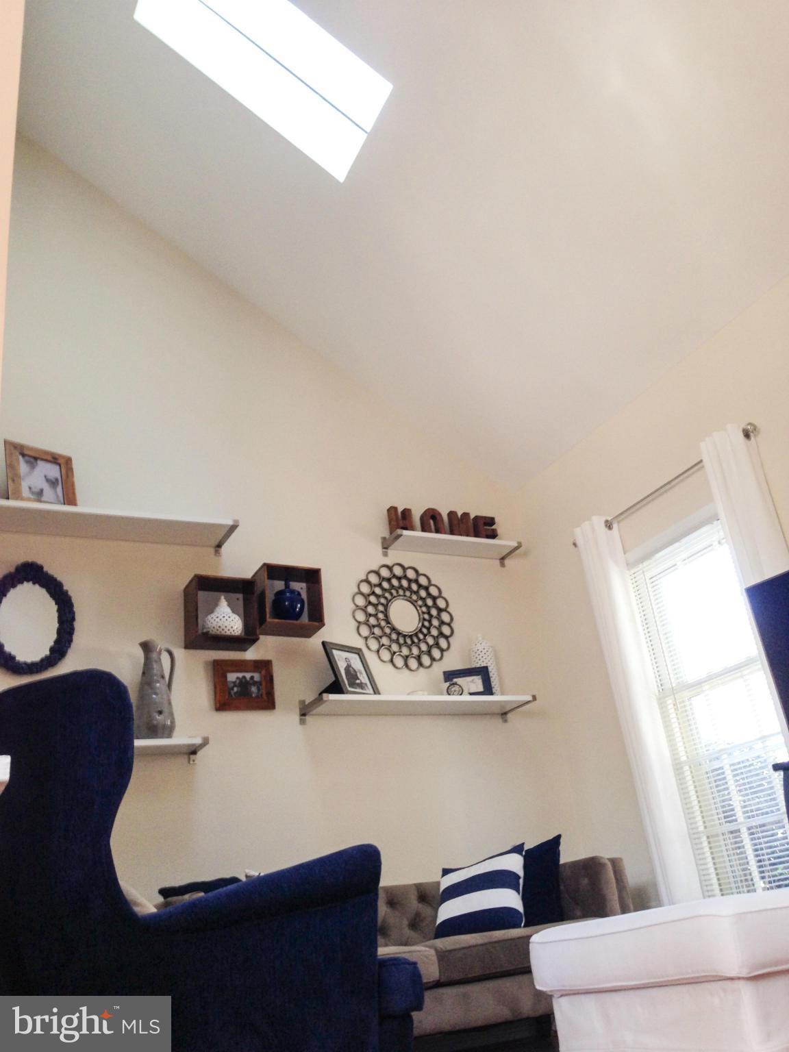 SOUTH KINGS STATION - Residential