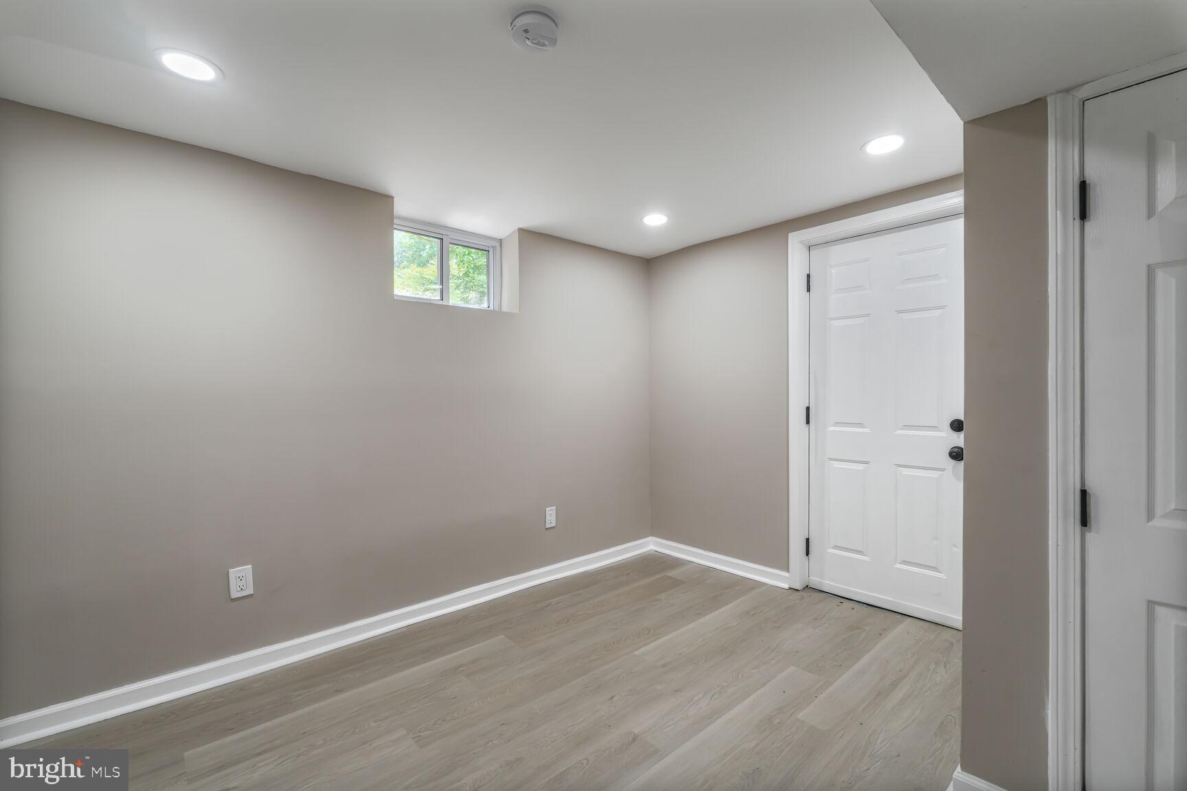 ROGERS HEIGHTS - Residential