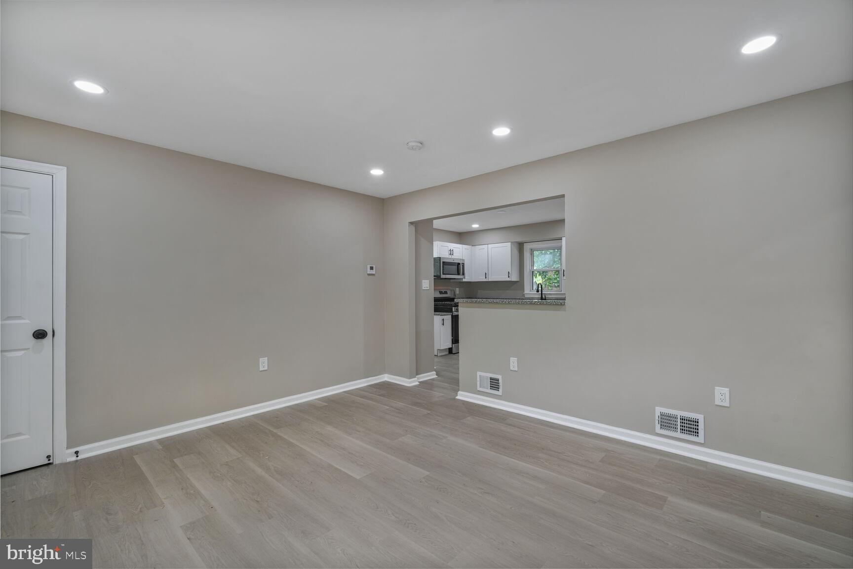 ROGERS HEIGHTS - Residential