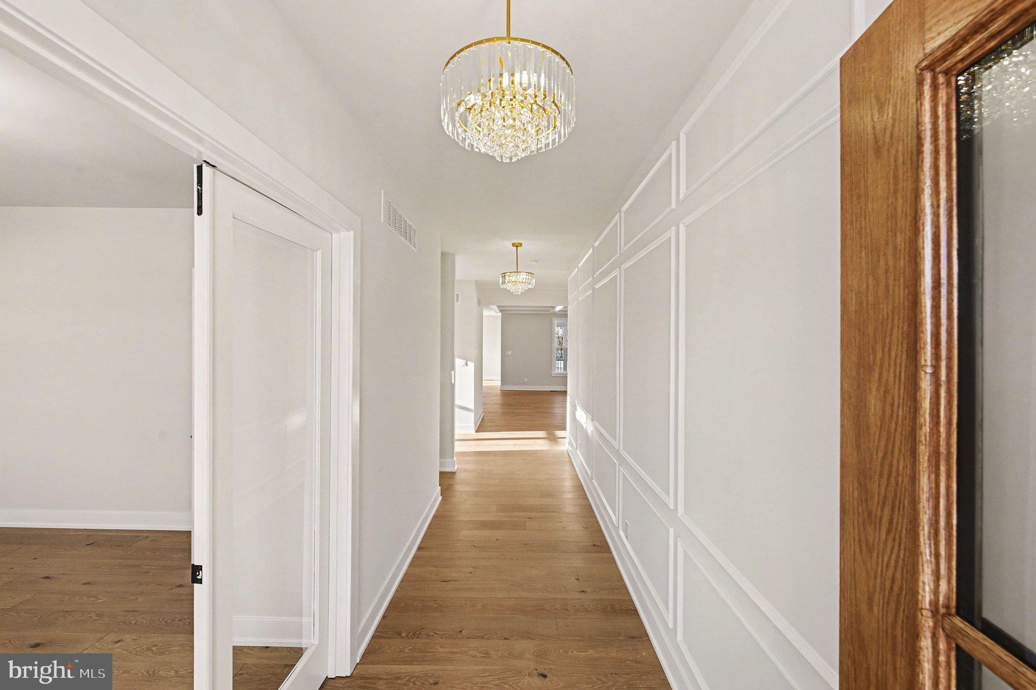 PLYMOUTH VALLEY - Residential