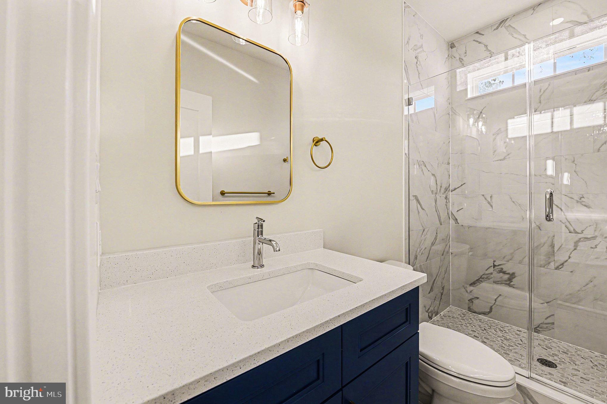 PLYMOUTH VALLEY - Residential