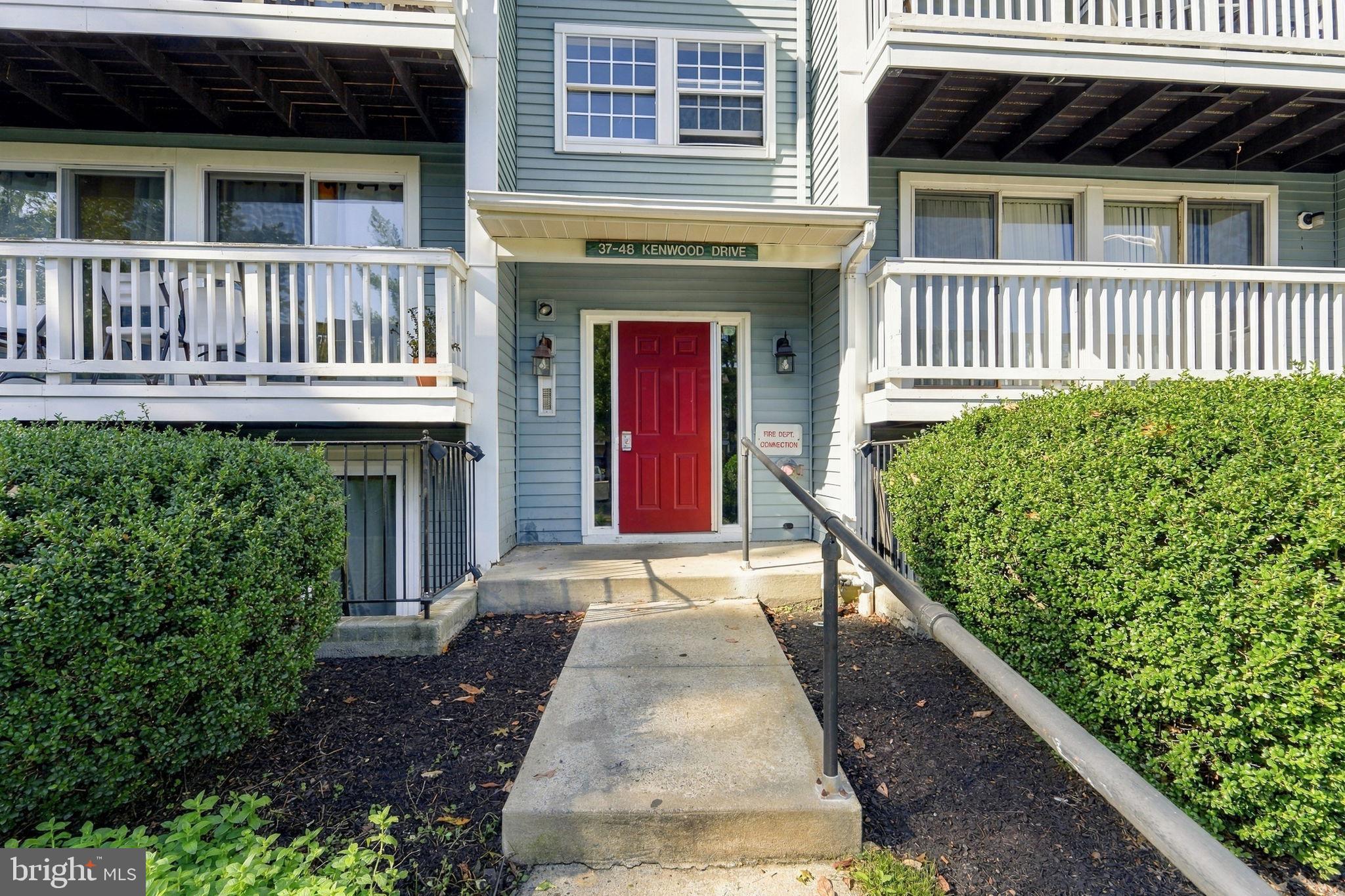 40 KENWOOD DRIVE