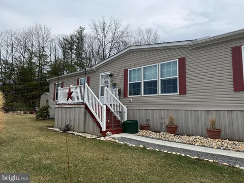 45 Meadowview Drive, New Bloomfield, PA MLS: PAPY2007174