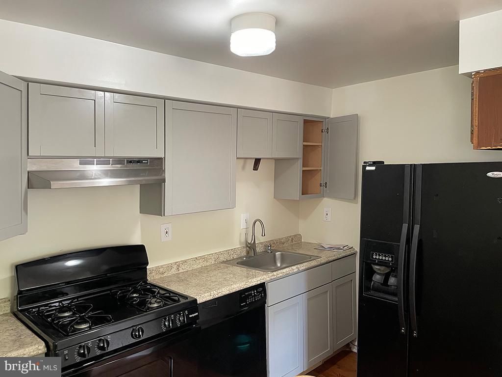 Photo of 157 Meadowbrook Lane, BROOKHAVEN, PA 19015 (MLS # PADE2101602)