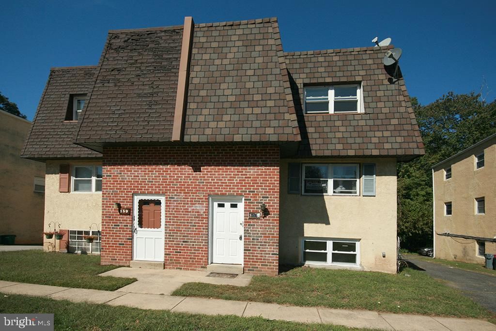 Photo of 157 Meadowbrook Lane, BROOKHAVEN, PA 19015 (MLS # PADE2101602)