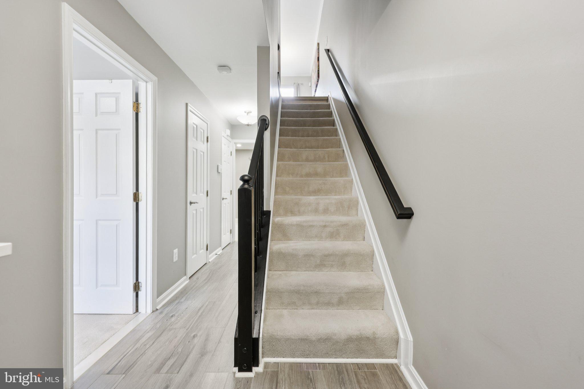 SHERBROOKE II TH CONDO - Residential