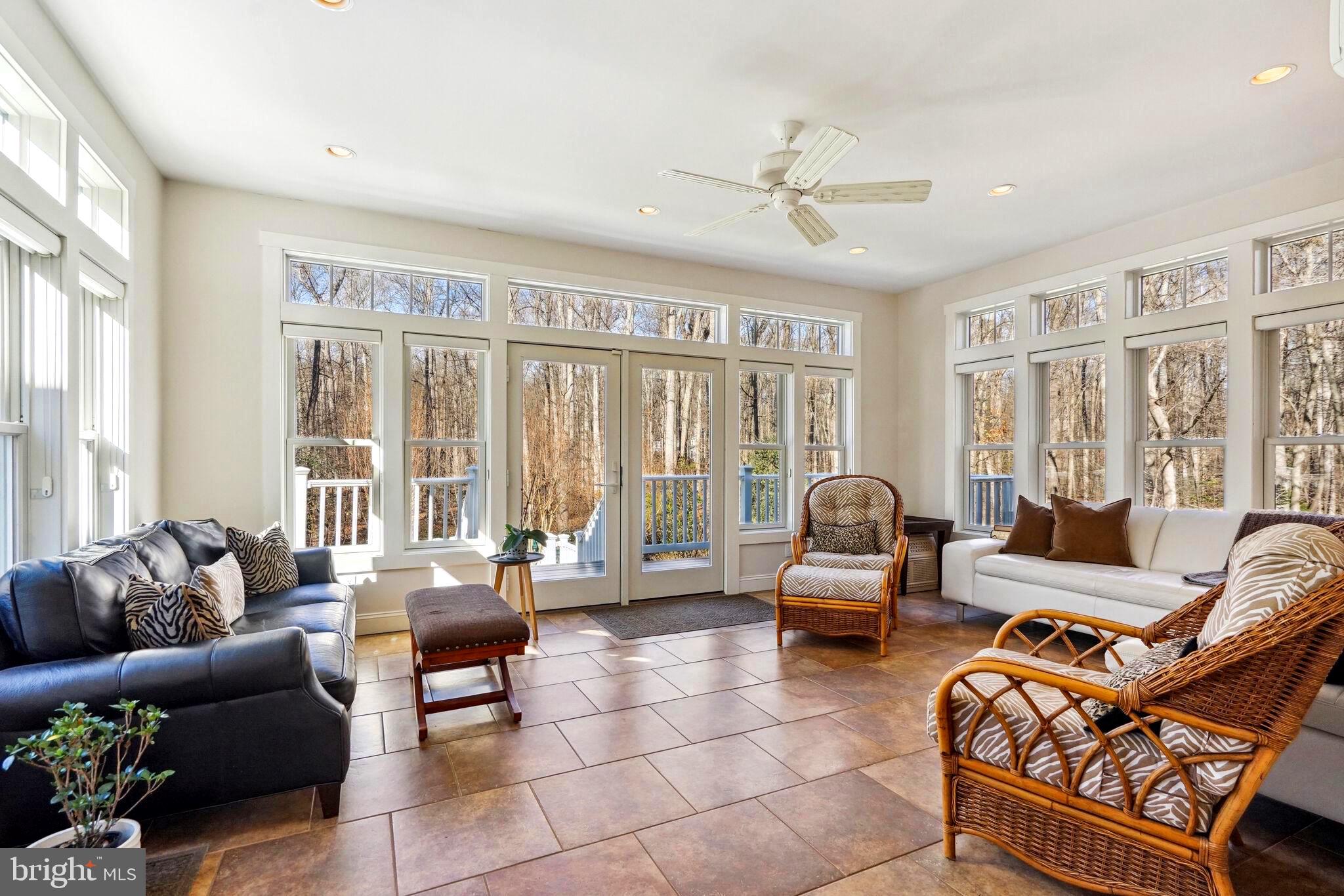 SNOW HILL - Residential