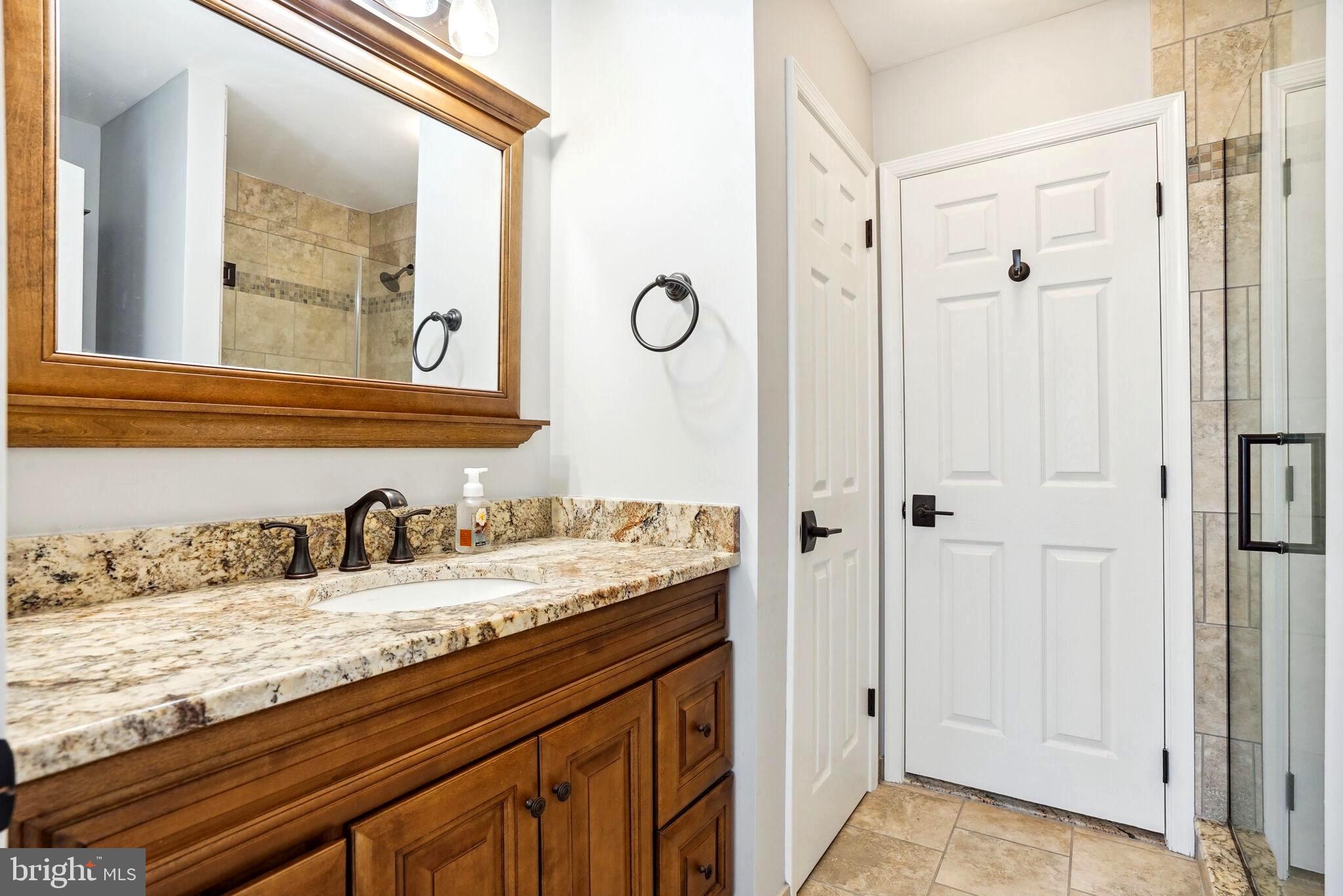 SNOW HILL - Residential