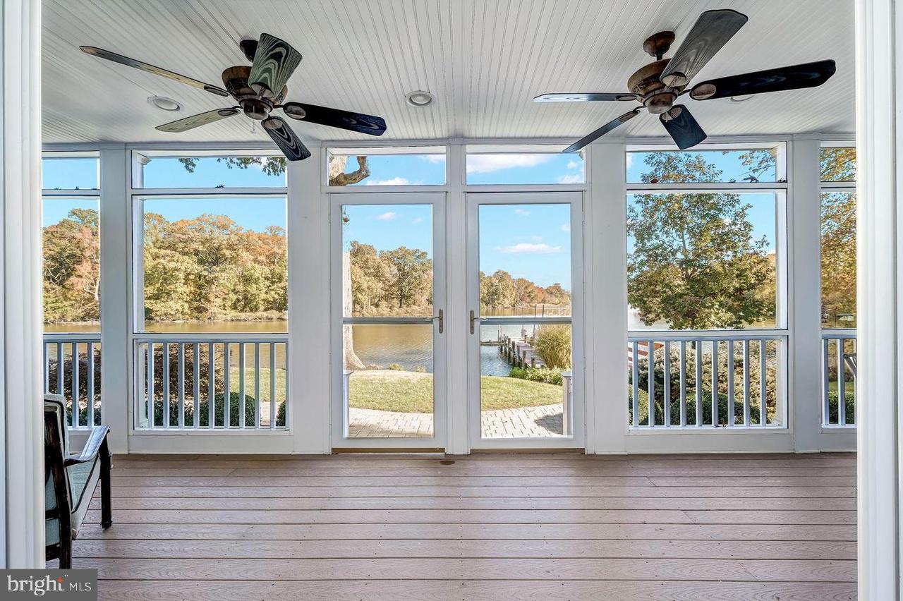 WEST RIVER - Residential