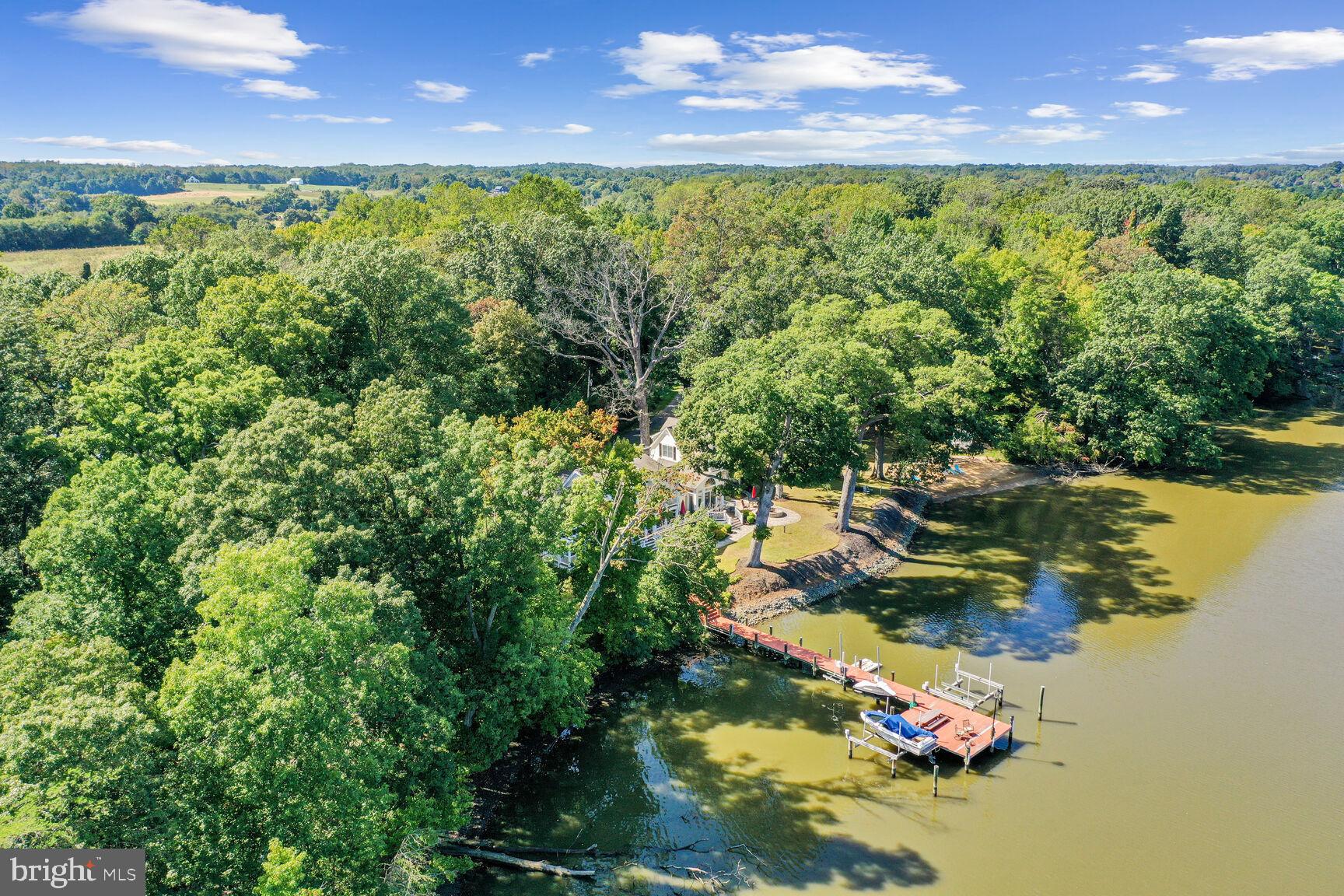 WEST RIVER - Residential