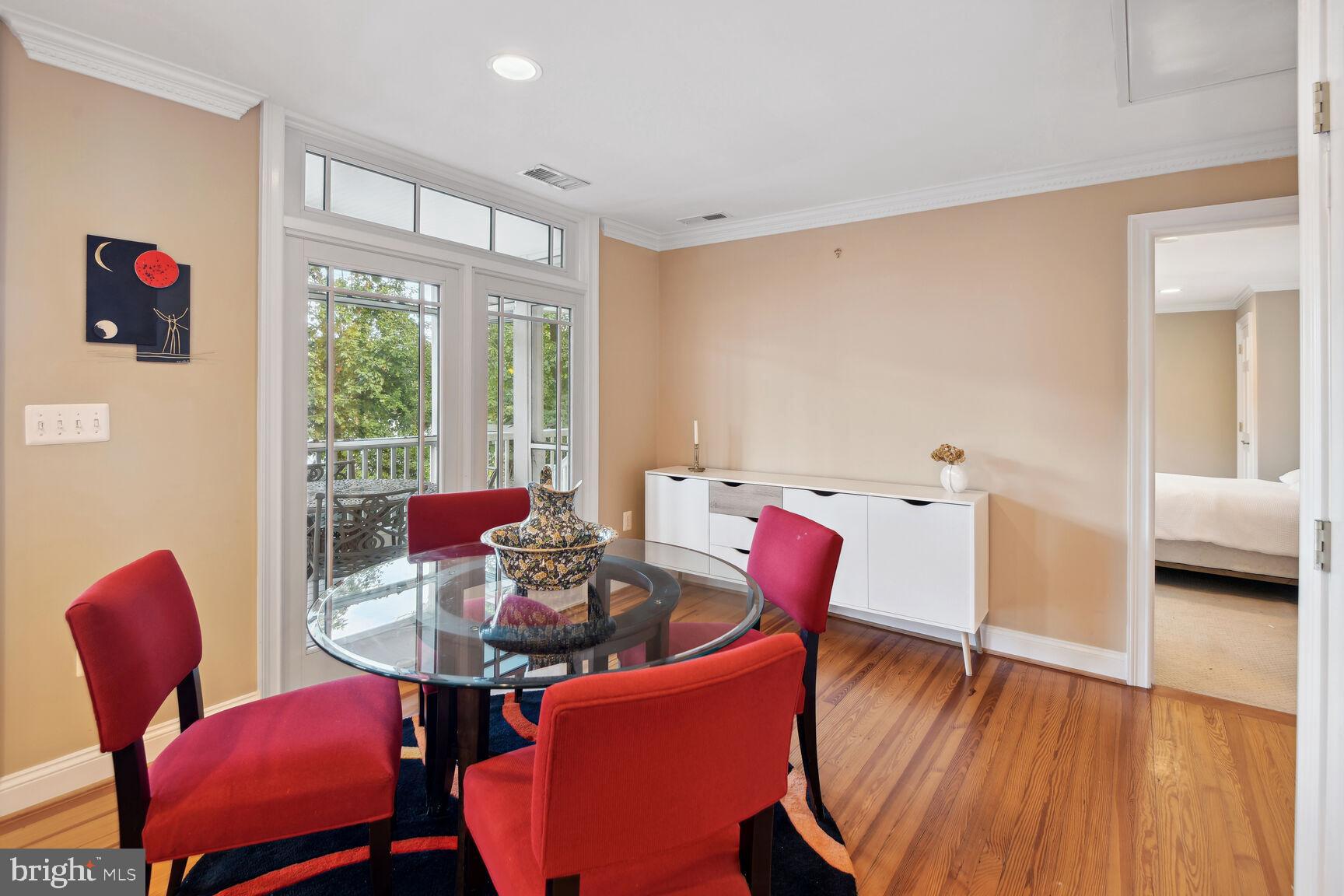 WEST RIVER - Residential