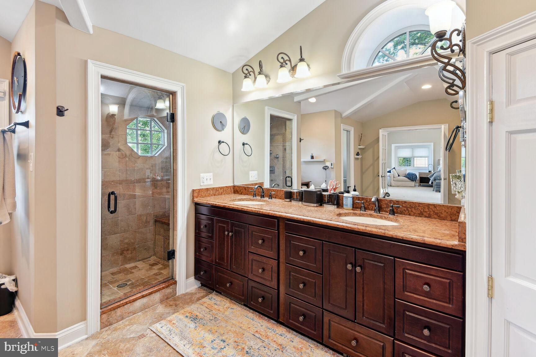 WEST RIVER - Residential